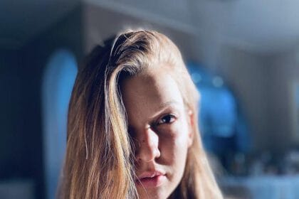 Roman Noć pre pada u reku Nasilje je nekontrolisani demon 1