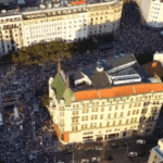 Pariski list Figaro o Vučiću i protestima protiv Rio Tinta Za moćnika iz Beograda litijum bi bio srpska nafta