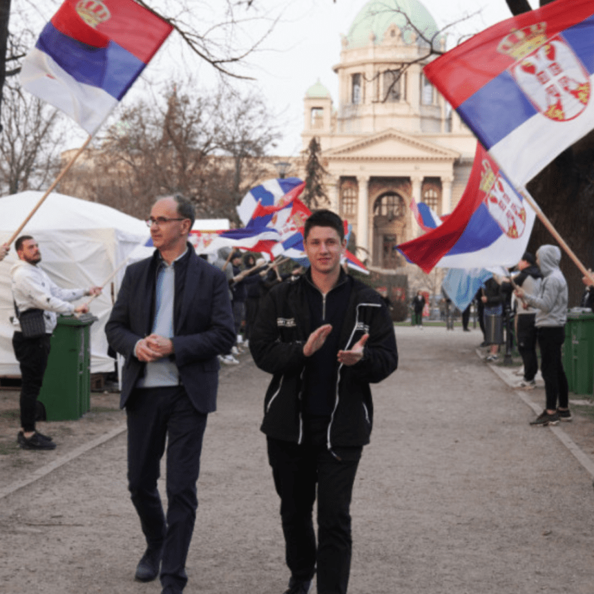 Novi premijer Đuro Macut Endokrinolog, stručnjak i profesor koji je podržao studente koji žele da uče