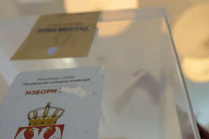 Studenti u blokadi zahtevaju raspisivanje vanrednih parlamentarnih izbora