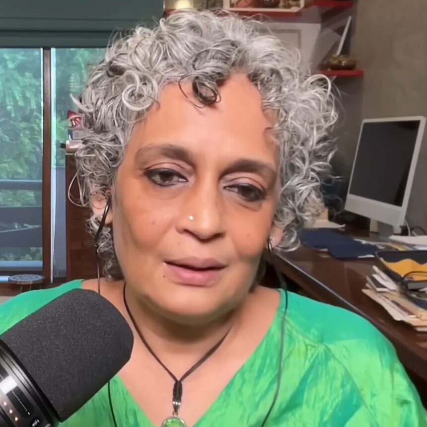 Memoari Arundati Roj Kako majka oblikuje spisateljicu