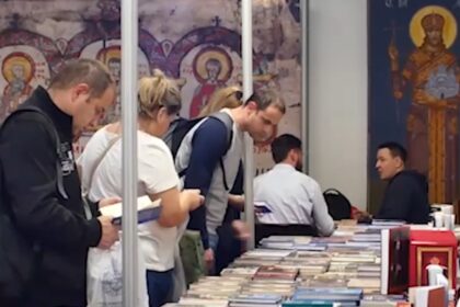 Sajam knjiga ostavke, povlačenja i bojkot izdavača