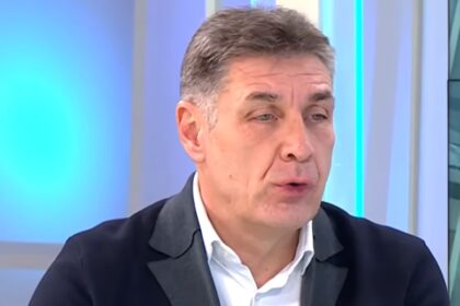 Prvi osnovni sud u Beogradu naložio da se prof. dr Vladimir Dugalić vrati na posao