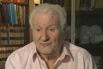 Dragoljub Mićunović Od Golog otoka do obnove demokratije u Srbiji