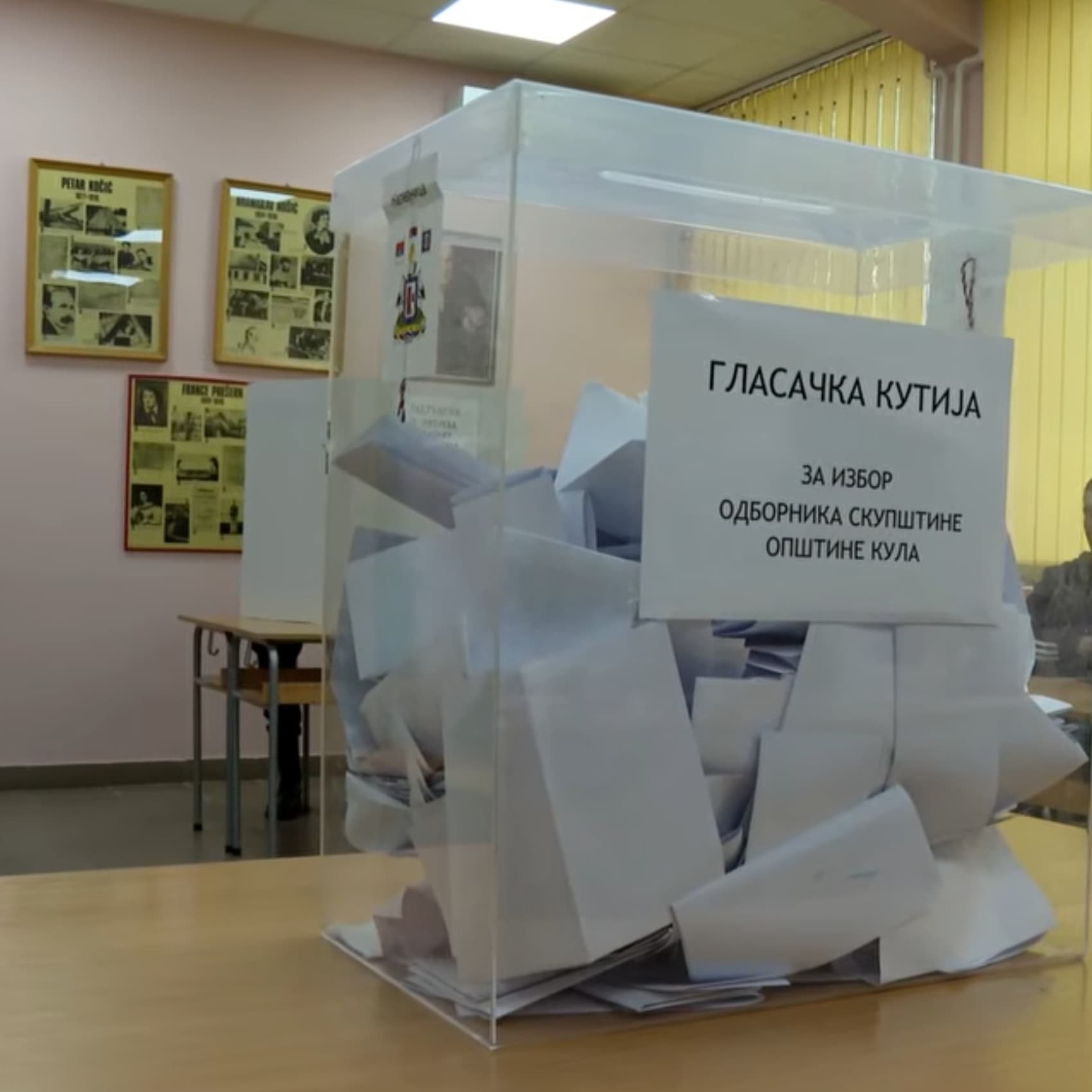 Birački odbori u Srbiji: politička matematika od 16.000 ljudi za jedan izborni dan